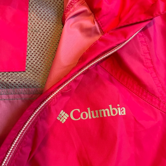 Columbia Women’s Lightweight Rain Coat Windbreaker - Small - Picture 9 of 12